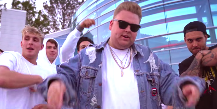 nick crompton resigns jake paul social media squad team 10