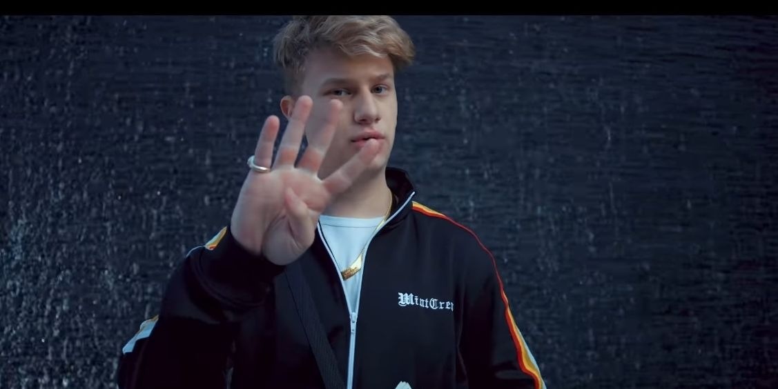 Justin Roberts Team 10 Jake Paul Six Figures