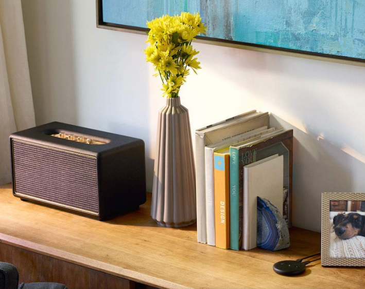 how to connect amazon alexa to external speakers