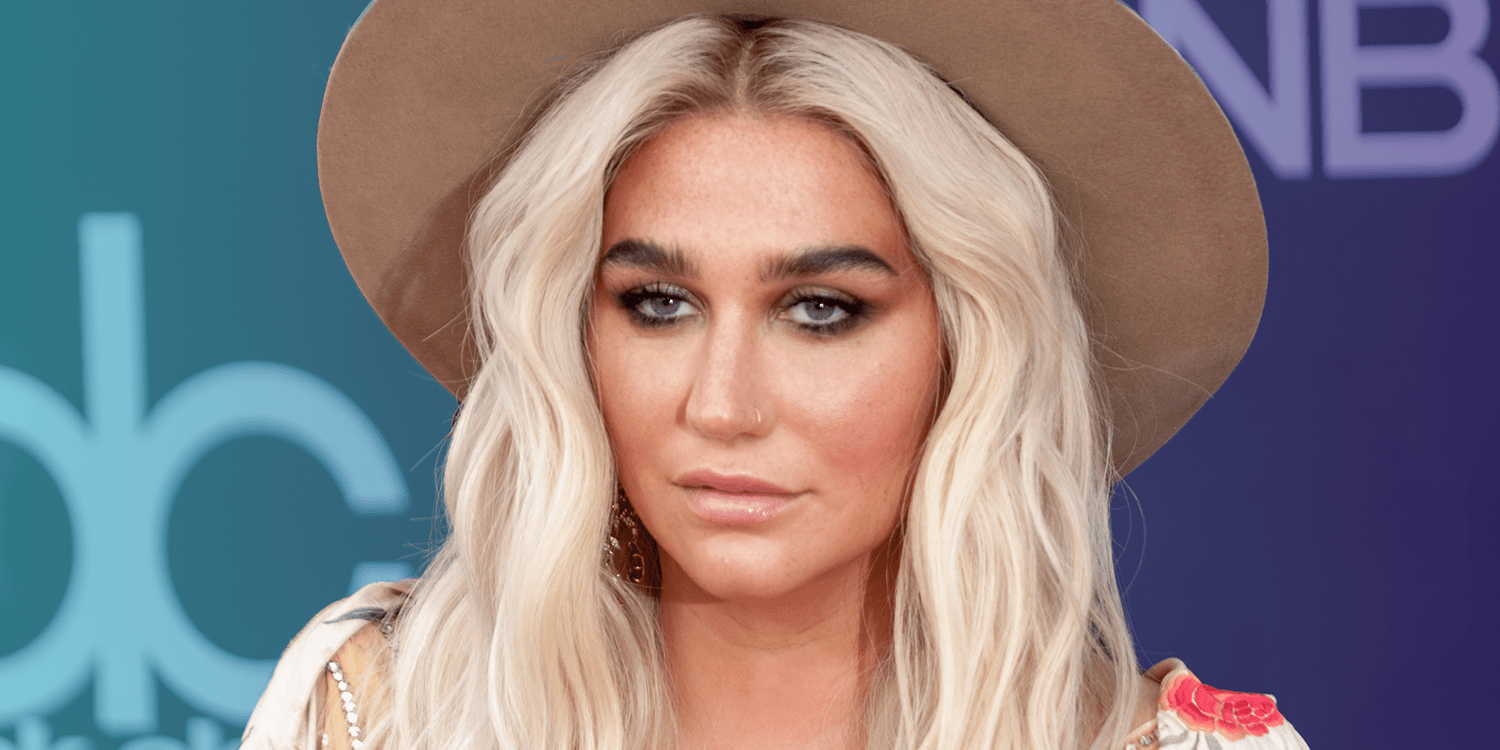 kesha coachella