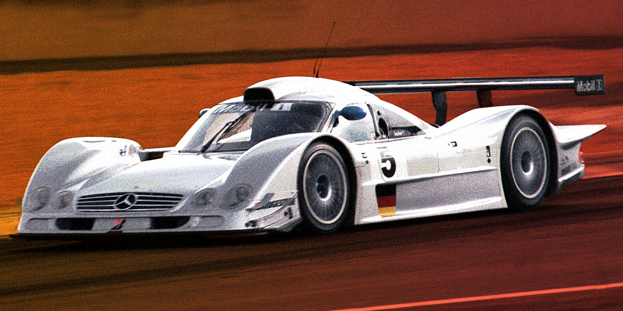 Mercedes-Benz CLR - Christophe Bouchut, Nick Heidfeld & Peter Dumbreck (who would later flip the car) exits Dunlop Chicane at the 1999 Le Mans