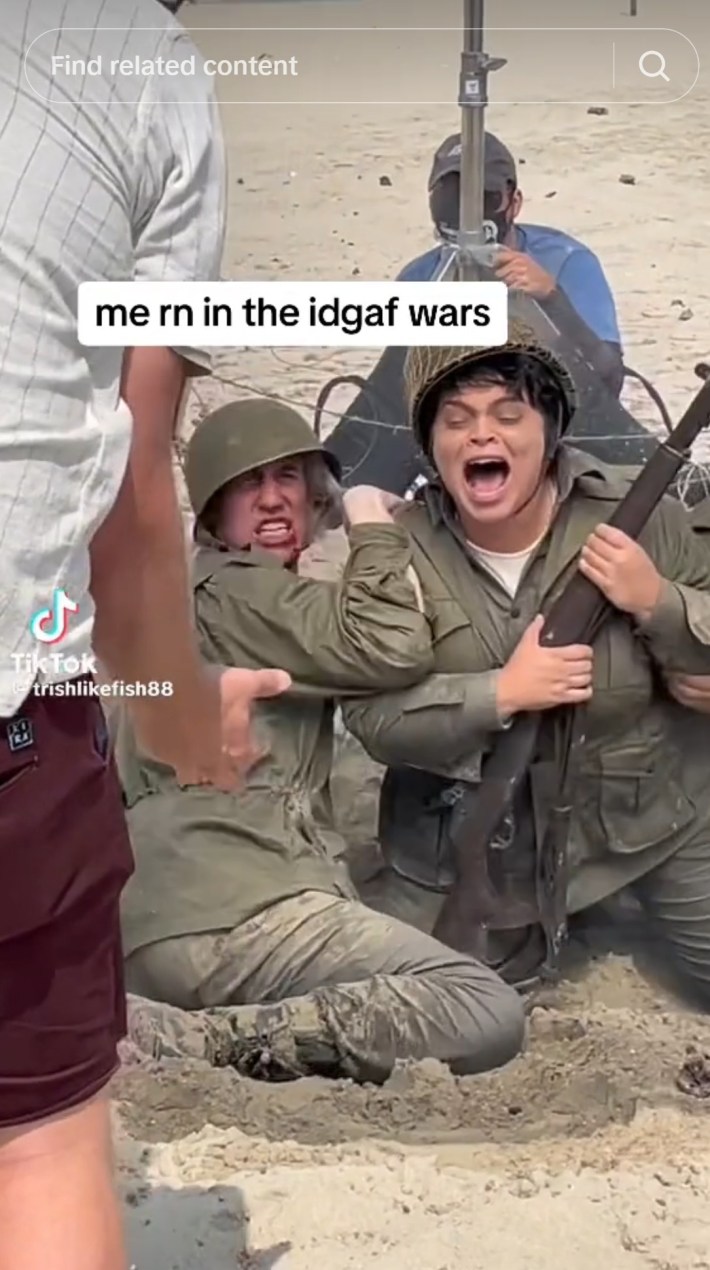 trisha paytas war meme tiktok with "me rn in the idgaf wars"
