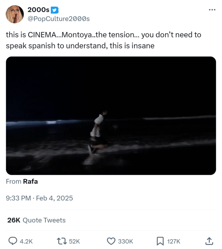 Montoya from La Isla de las tentaciones running down the beach after being shown that his girlfriend is cheating on him. Text reads, "this is CINEMA…Montoya..the tension… you don’t need to speak spanish to understand, this is insane"