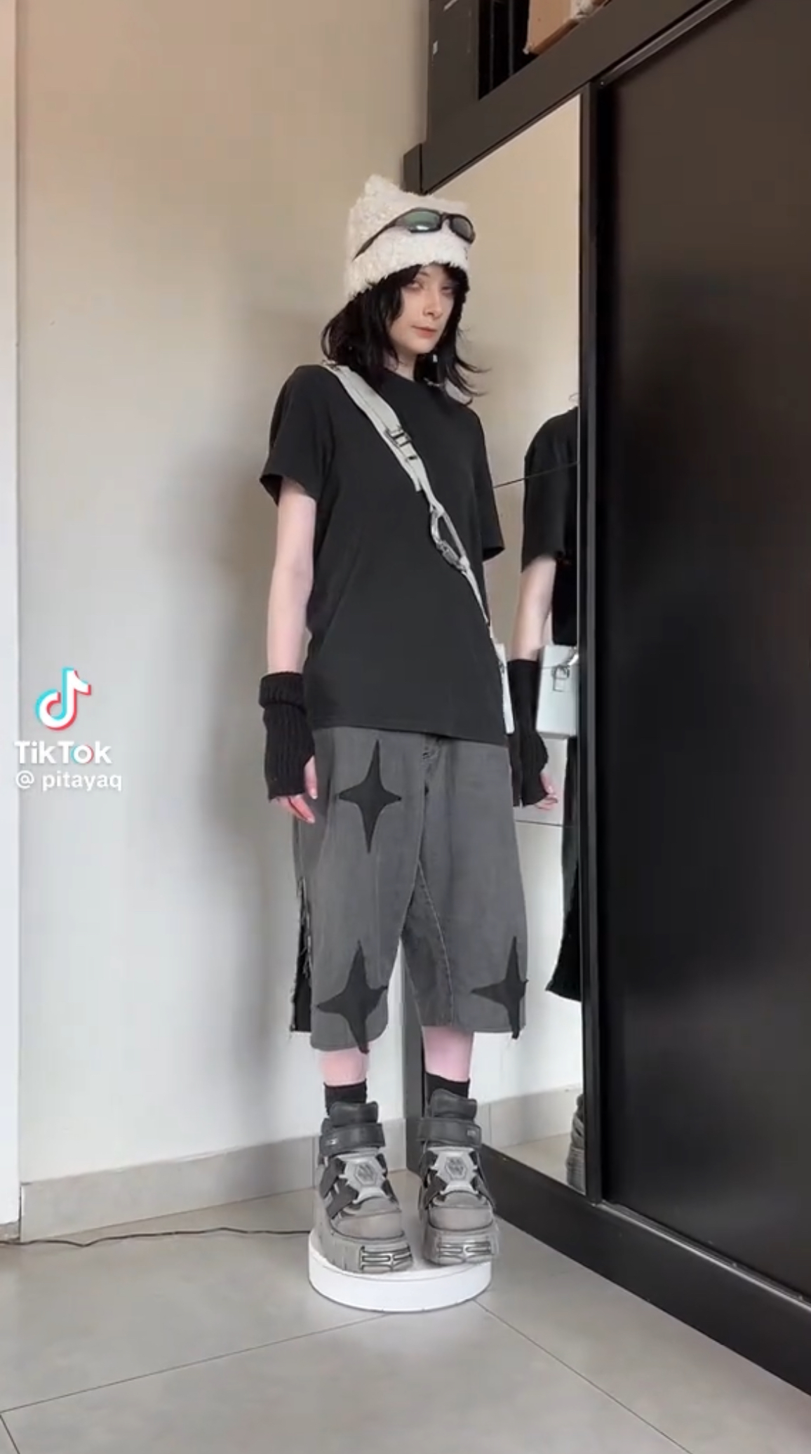 What is Y3K fashion? The futuristic aesthetic blending sci-fi style with  digital anxiety