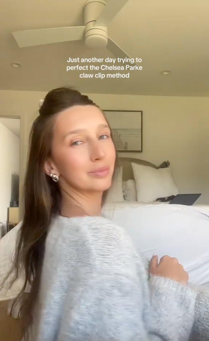 "Just another day trying to perfect the Chelsea Parke claw clip method," commented @hotbutmature.