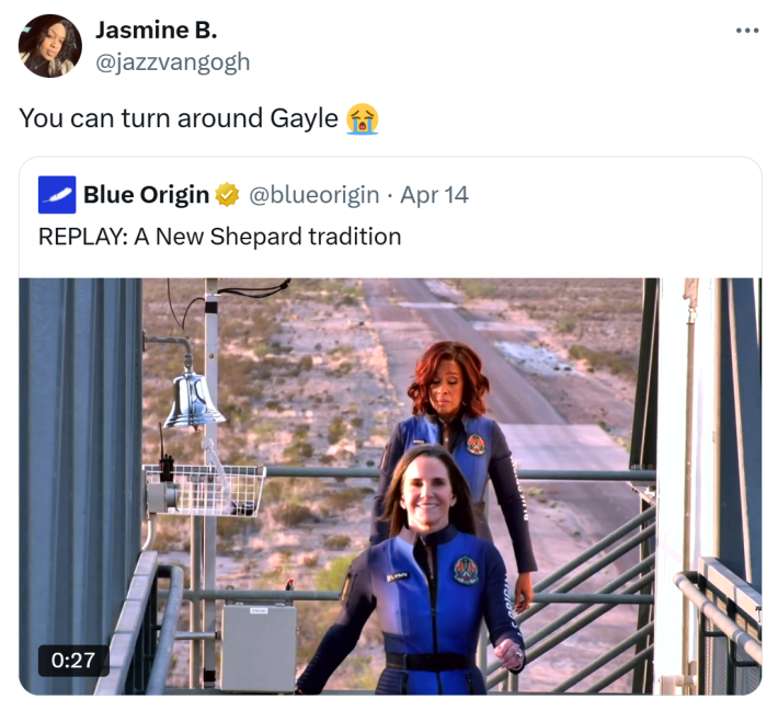 Tweet that says, "You can turn around Gayle (sob emoji)" with a screenshot of Gayle King walking onto the rocket.