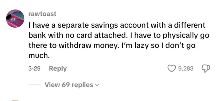 Unhinged money saving hack post about a savings account with no card attached.