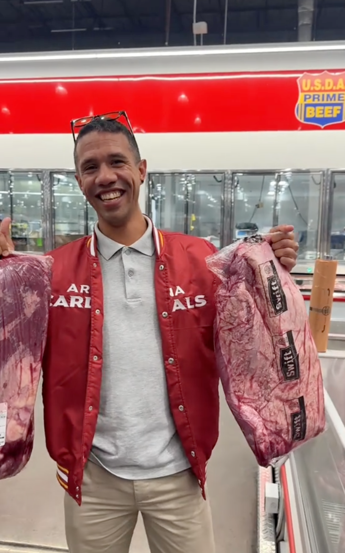 @yoelandmari/TikTok cuban man in costco holding up meat
