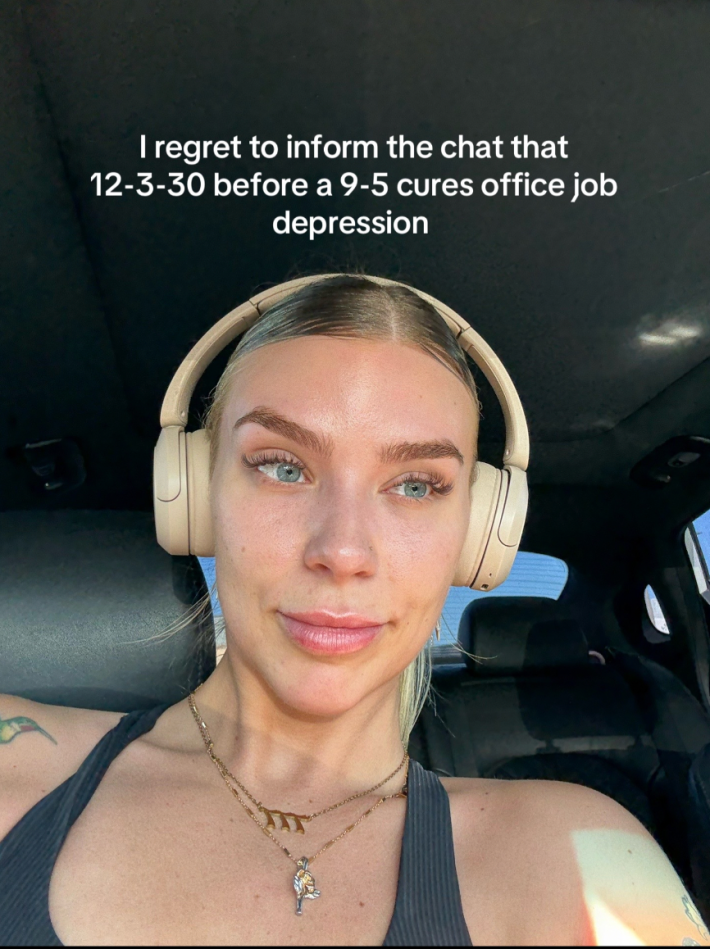 @whaddupk shared an early morning post-workout selfie with the caption, “I regret to inform the chat 12-3-30 before a 9-5 cures office job depression,” in a June 10 post with 1.2 million views.