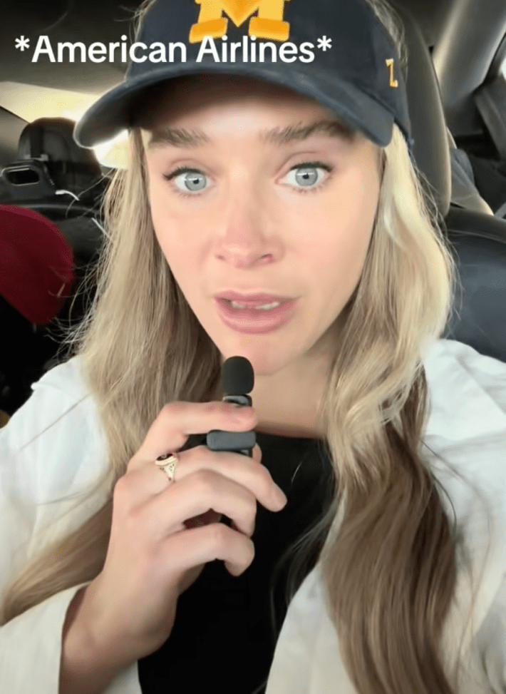 @wellnessby.katie/TikTok *American Airlines*