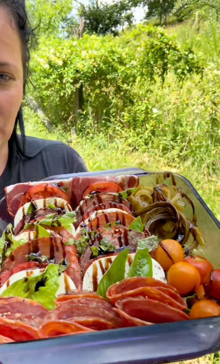 @folkmedicineremedies/TikTok antipasto salad recipe