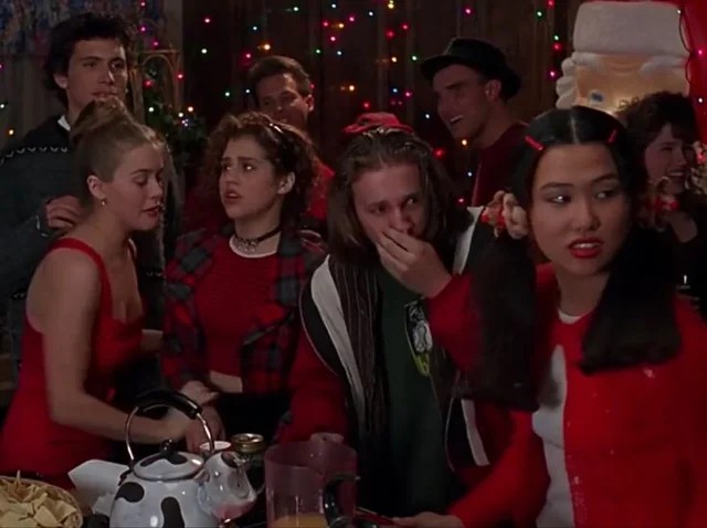 'Clueless' house party screencap.