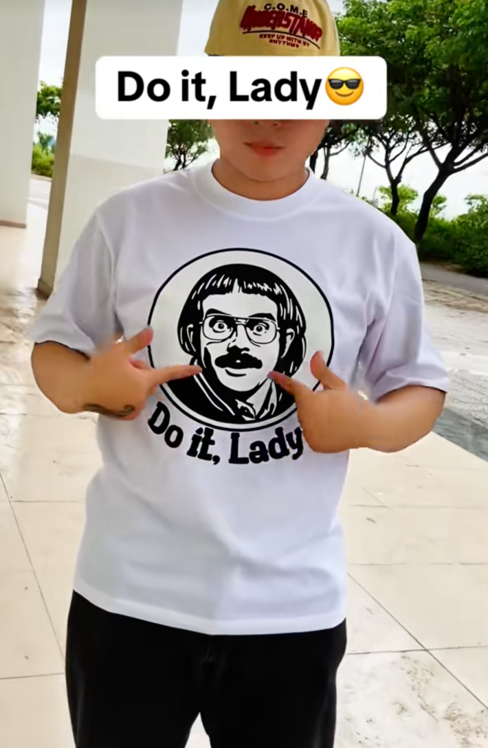 "Do it, Lady" t shirt