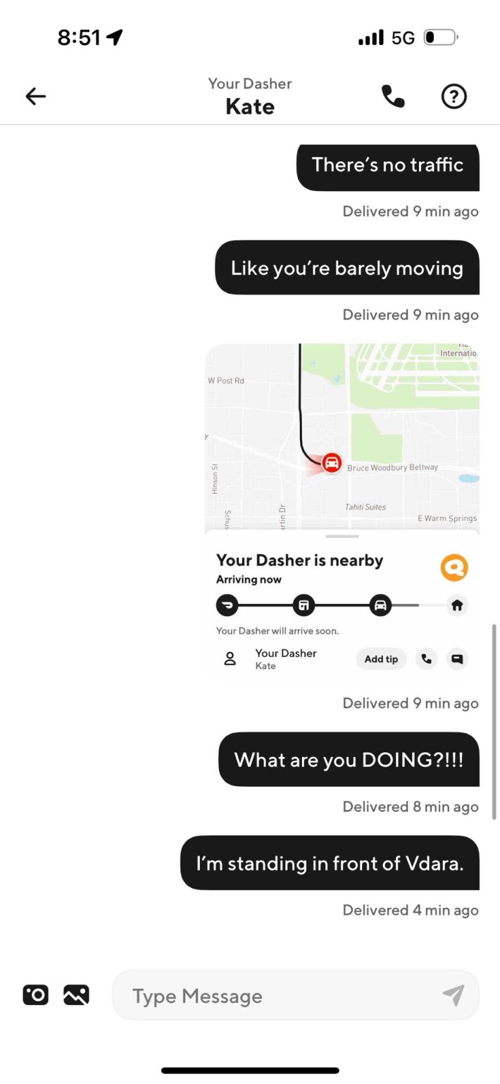 The Doordash customer getting progressively angrier with his driver and yelling at her via text.