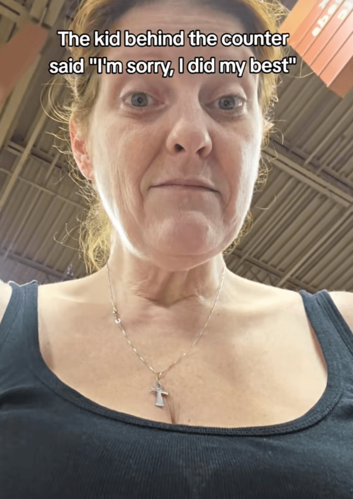 @k_bug68/TikTok 'the kid behind the counter said, "I'm sorry, I did my best.'"