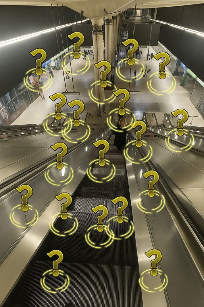 "How a mathematician sees the world" meme representing League of Legends players.