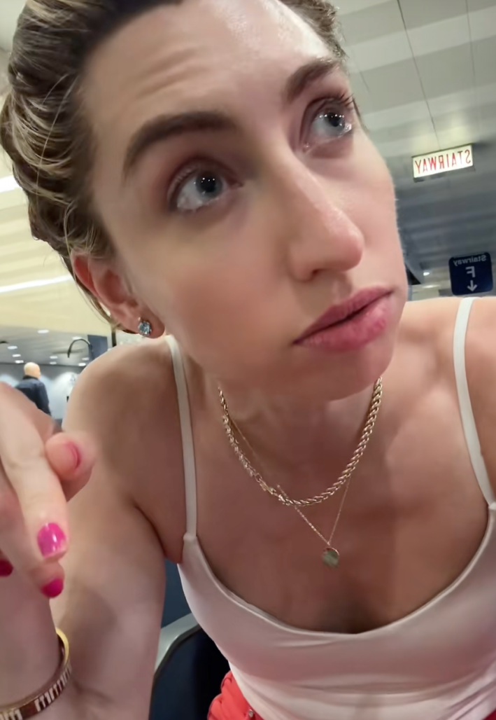 @cynthiastarich/TikTok says TSA scanners detected her tampon and sounded the alarm.