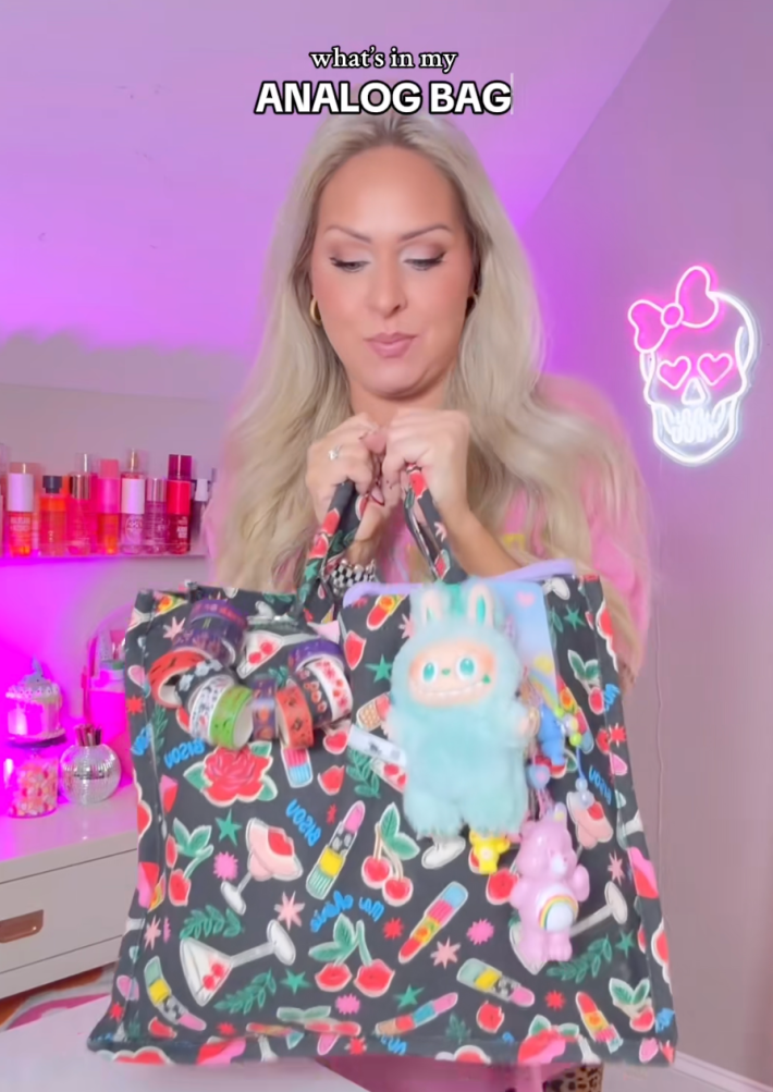 TikTok creator showing off analog bag/basket