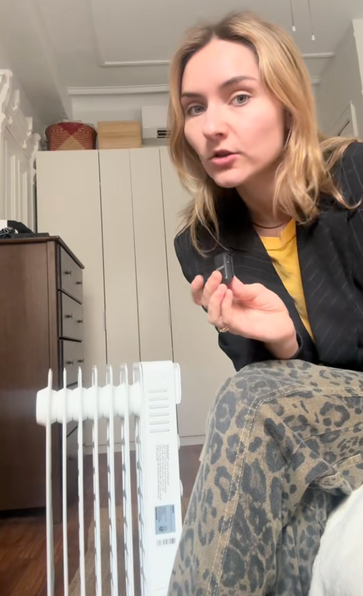 @afterr.hourrs/TikTok with electric radiator