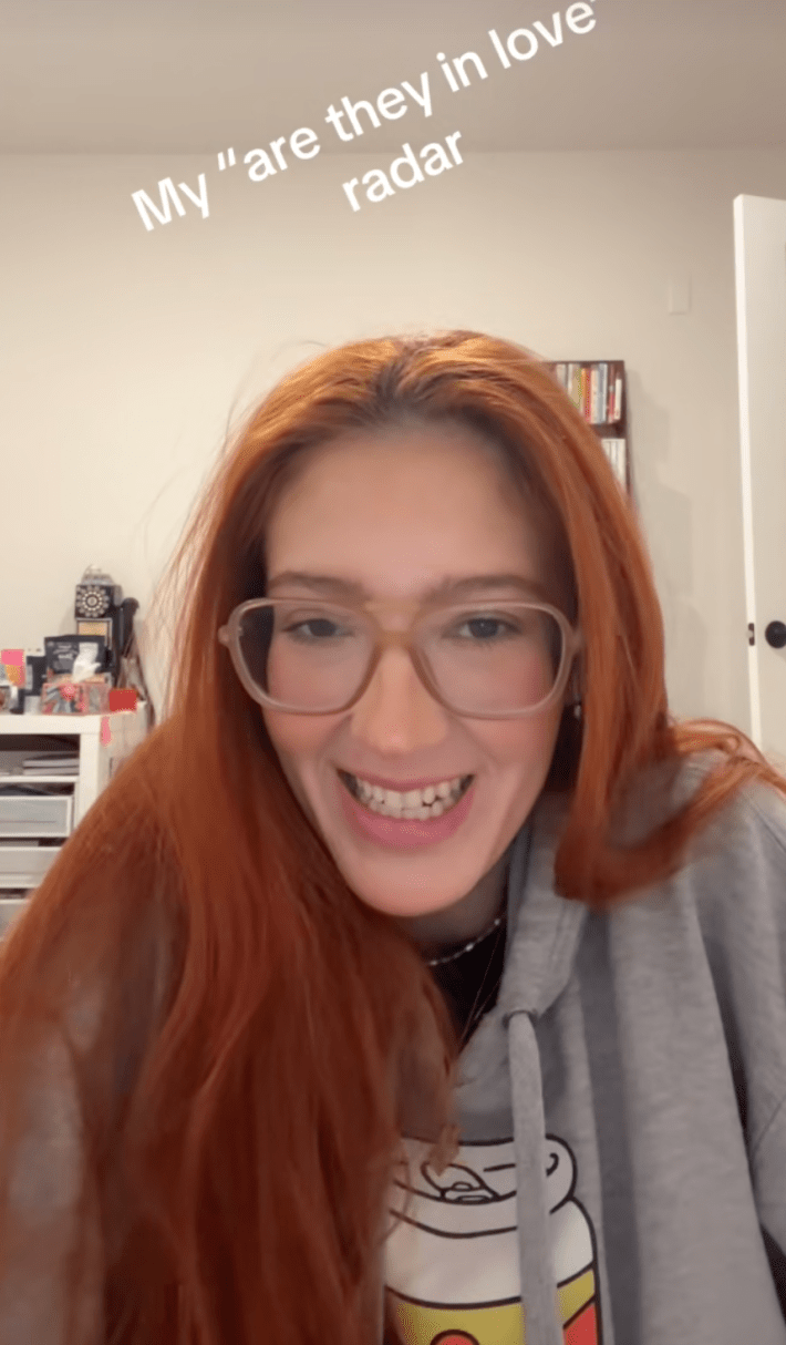 @onavicente/TikTok My "are they in love "radar