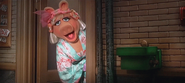 Miss Piggy in MuppetVision 3D