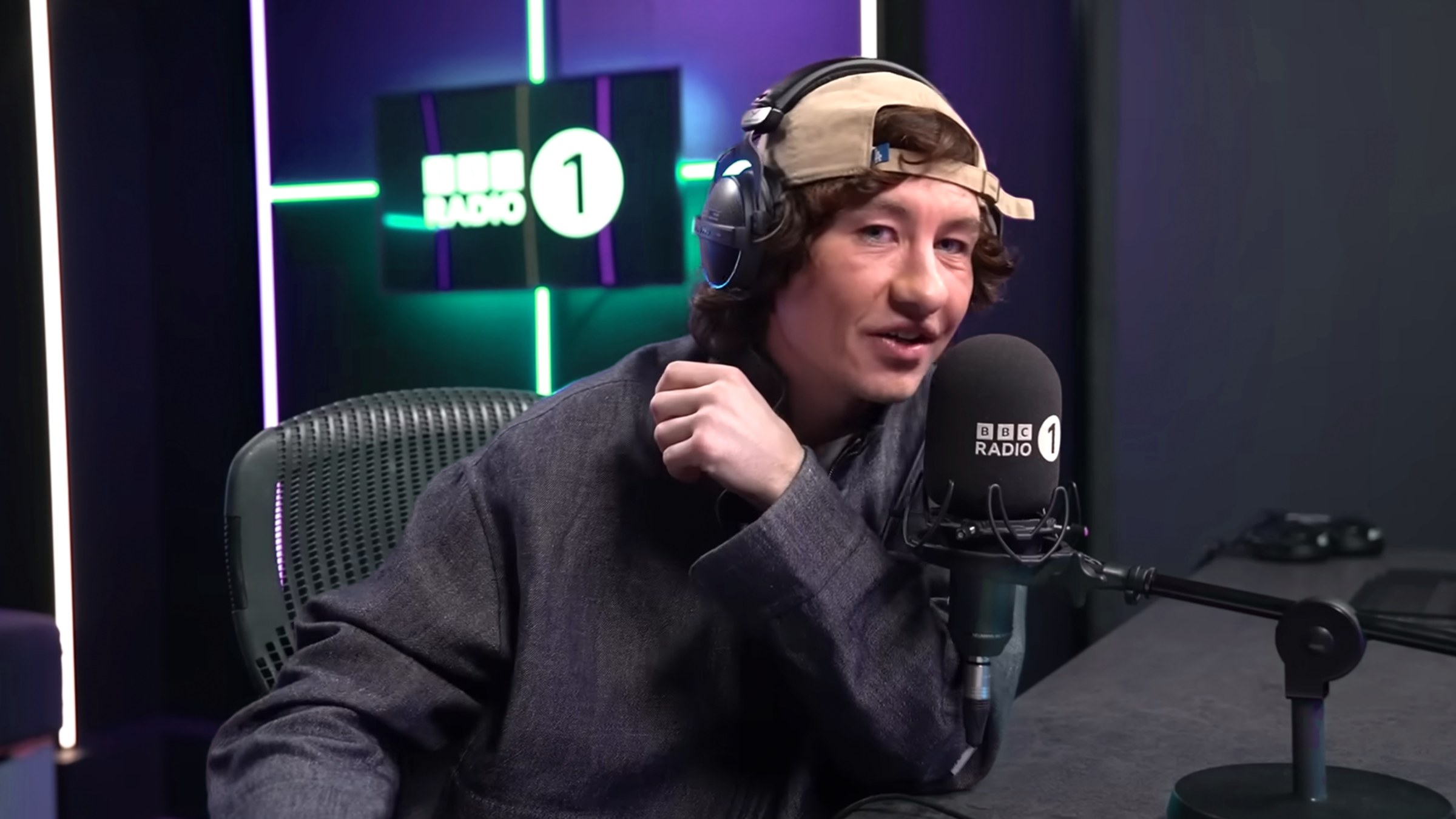 “There’s a lot of hate”: Barry Keoghan says harassment over his looks makes him want to stay inside and off screen