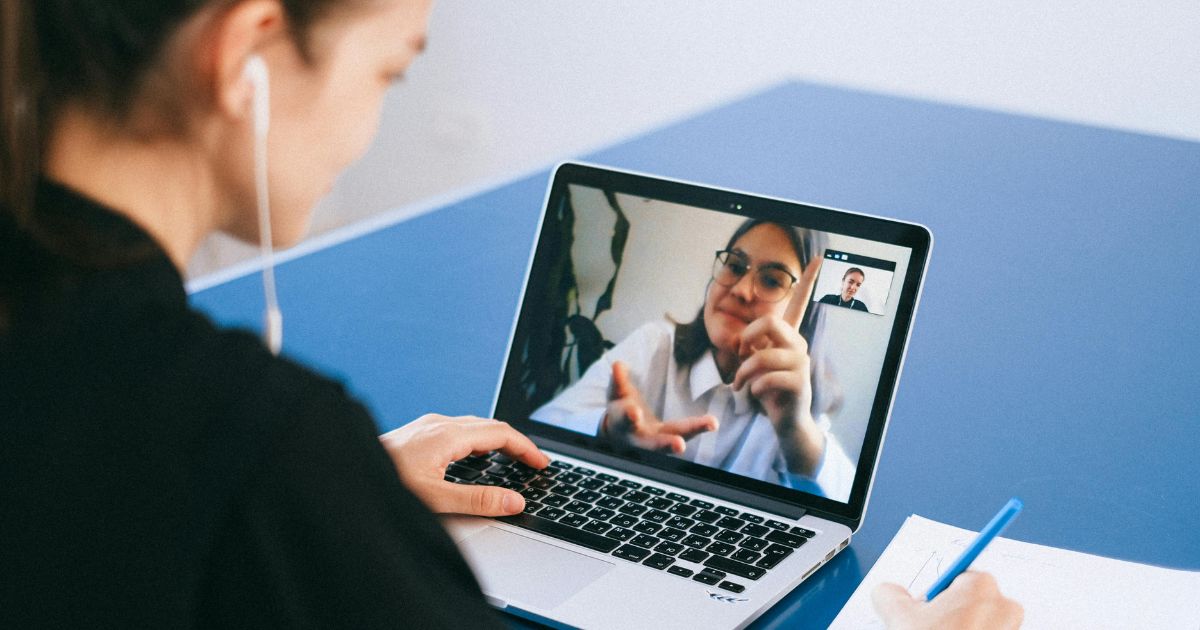 A Reddit post discusses how applicants can get hired for remote jobs.