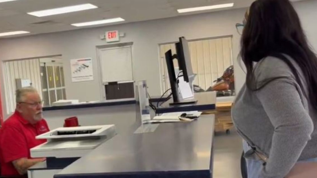 Woman questions extra charge by U-Haul