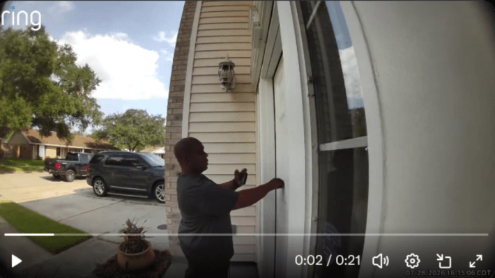 This Lazy AC Technician Got Caught on His Client's Security Camera Pretending to Attend their Appointment