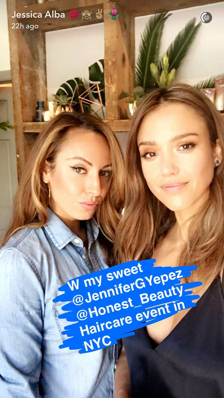celebrity snapchats: Jessica Alba