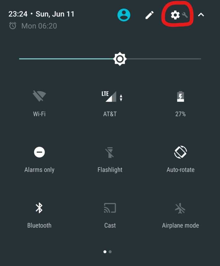 Android : Turning on System UI