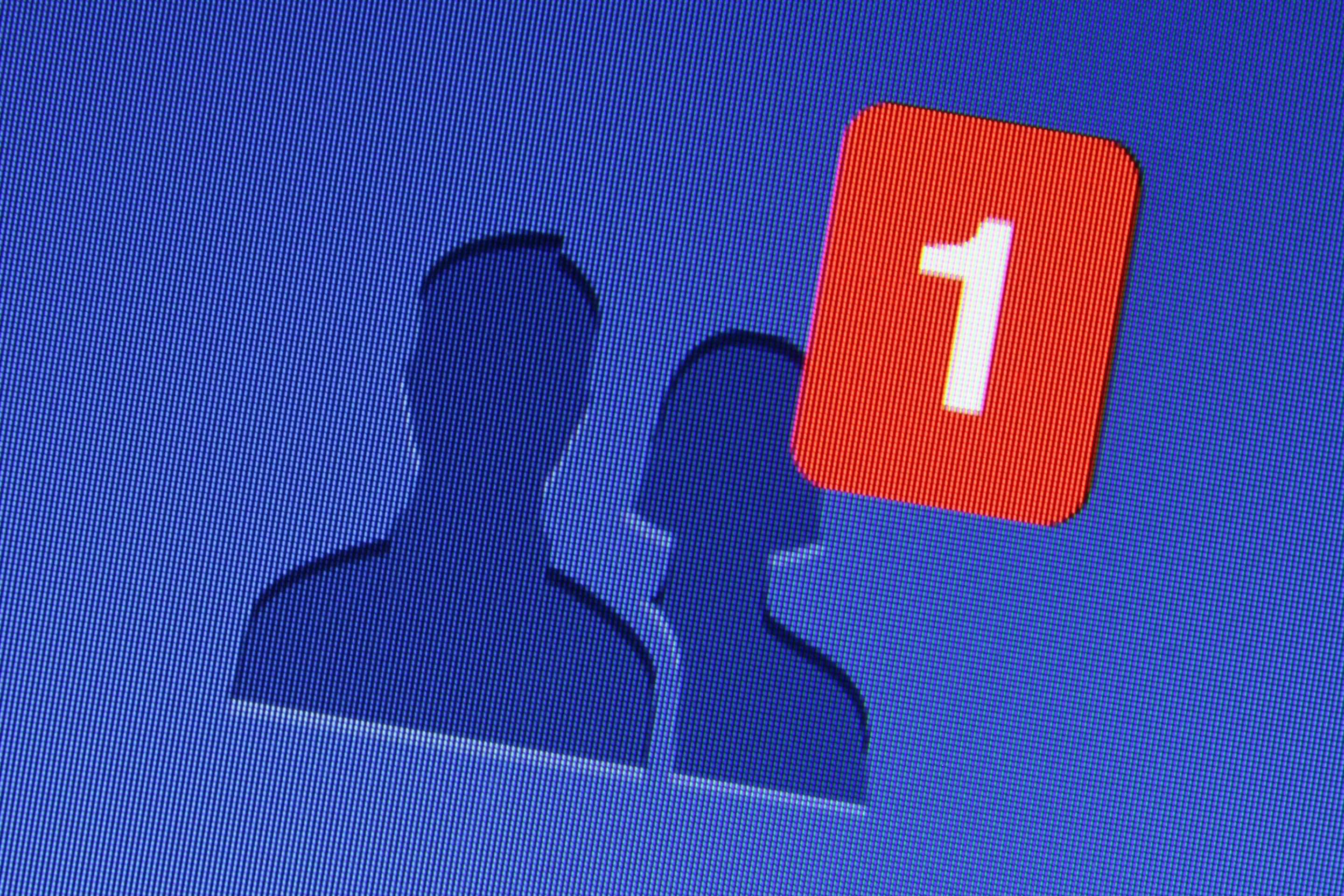 how to block someone on facebook