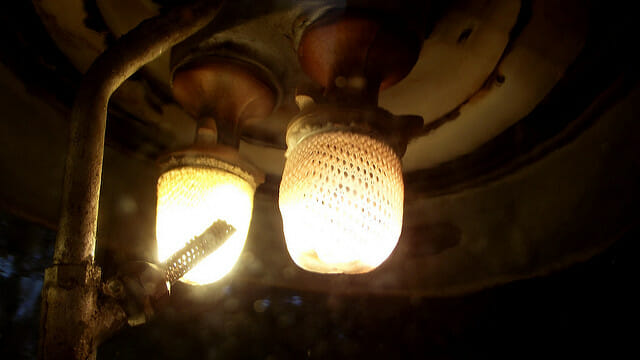 gaslighting definition